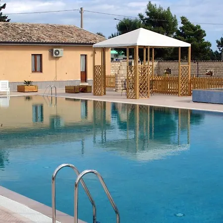 L'agave Lejlighedshotel Cropani